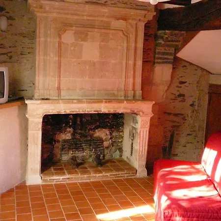 Le Clos De La Bouteille Apartment *